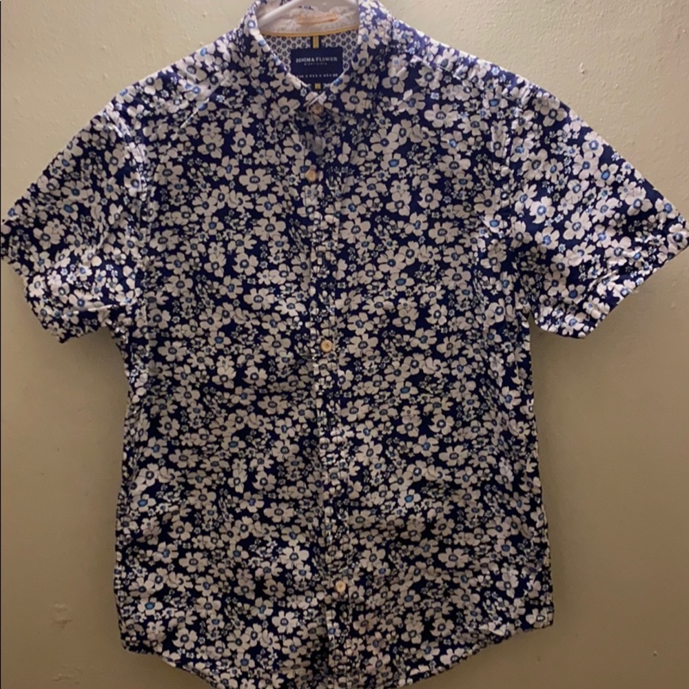 I am selling a dress down button up shirt